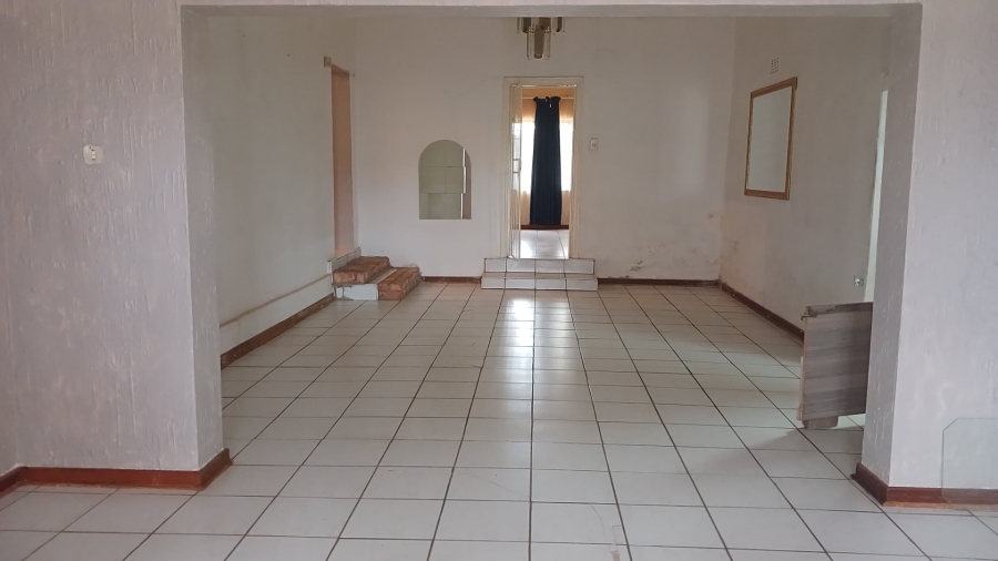  Bedroom Property for Sale in Vredenhof Sh Free State
